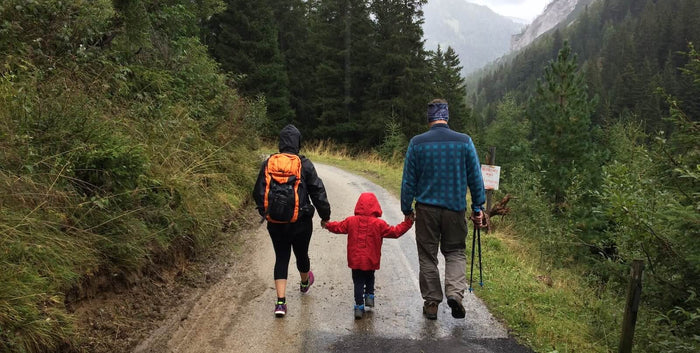 7 Hiking Games for the Family